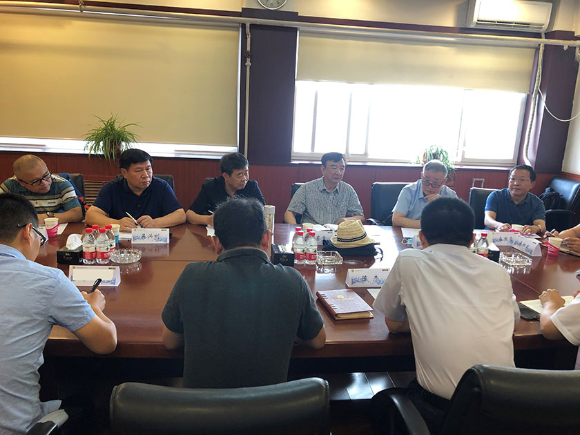 熱烈祝賀創(chuàng)力集團(tuán)鏈臂切頂機(jī)通過安標(biāo)國家中心專家論證會(圖1) 熱烈祝賀創(chuàng)力集團(tuán)鏈臂切頂機(jī)通過安標(biāo)國家中心專家論證會(圖1)